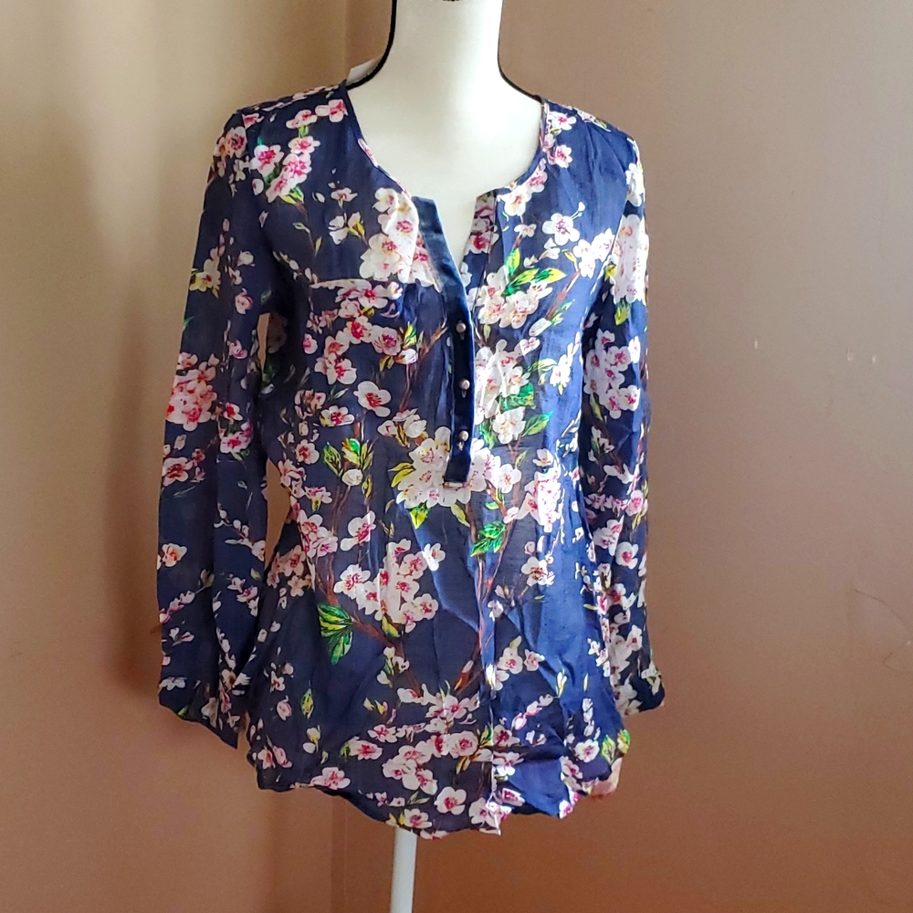 Long sleeve tunic top